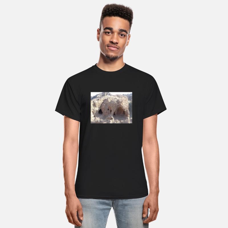 A strange cave in Al Tuwailat Valley, Egypt