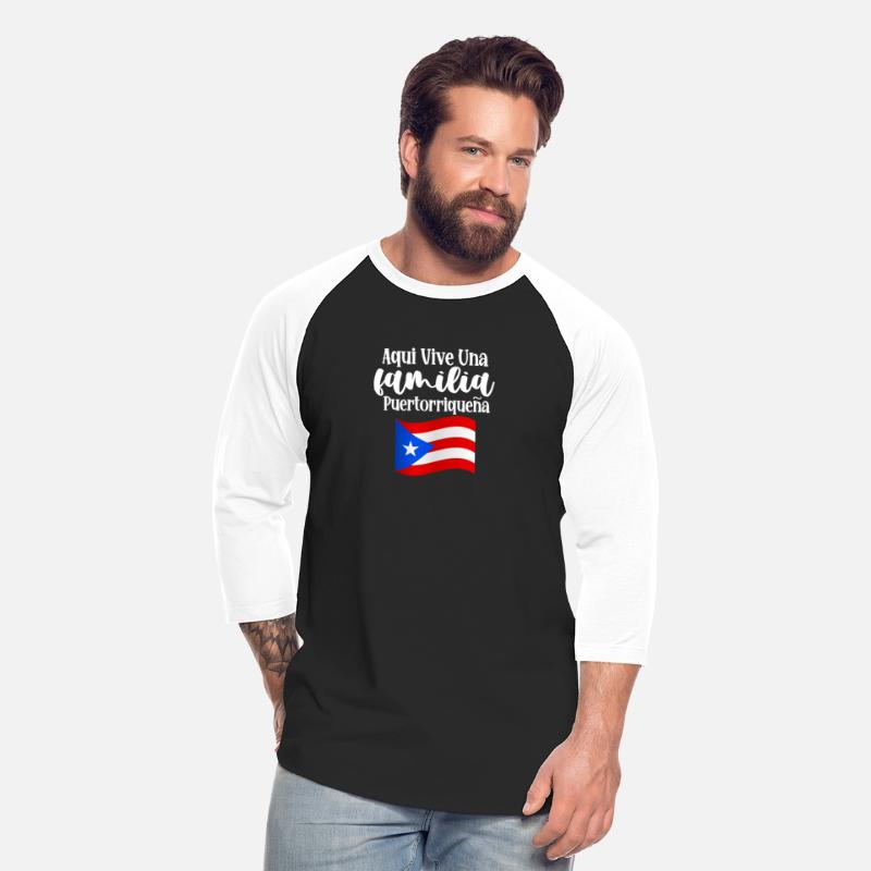 Aqui Vive Una Familia Puertorriqueña