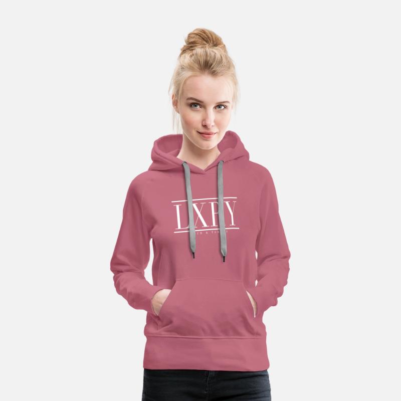 LXRY - Luxury Rich & Famous