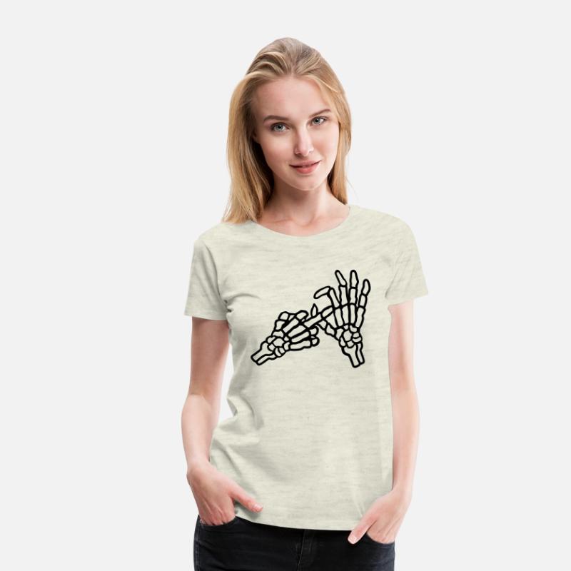 middle finger hole gesture