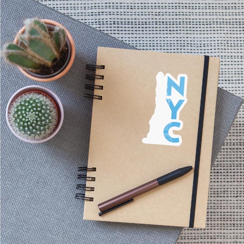 NYC Vibes – Iconic Statue of Liberty Tee