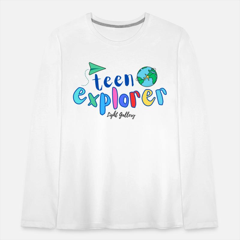 Teen explorer, traveler