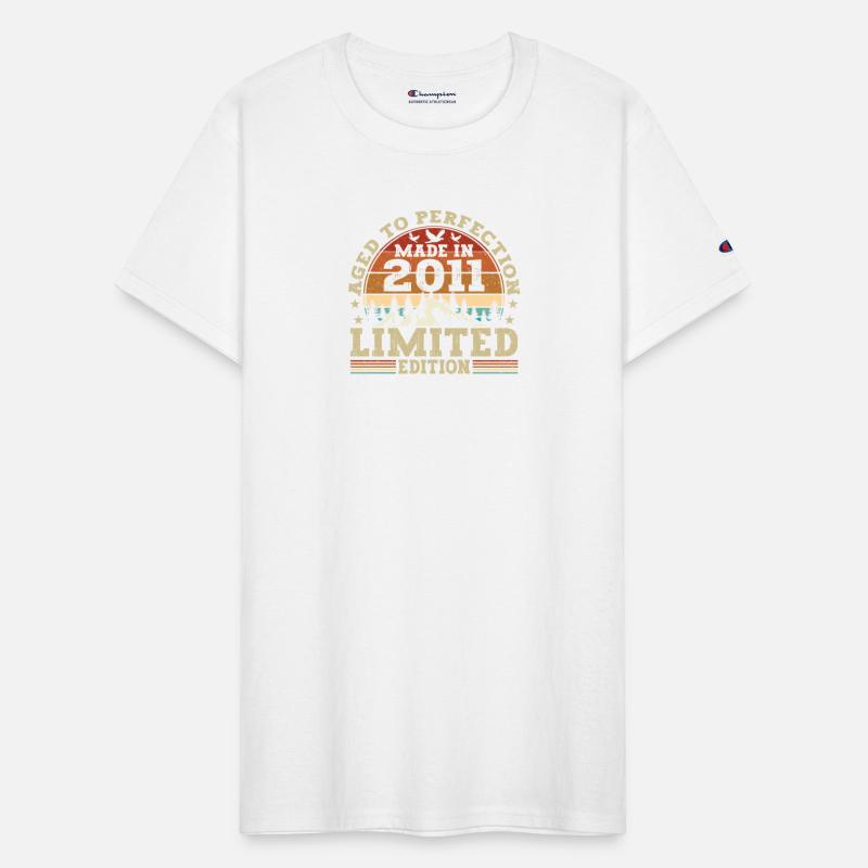 Vintage 2011 Retro Birthday Gift